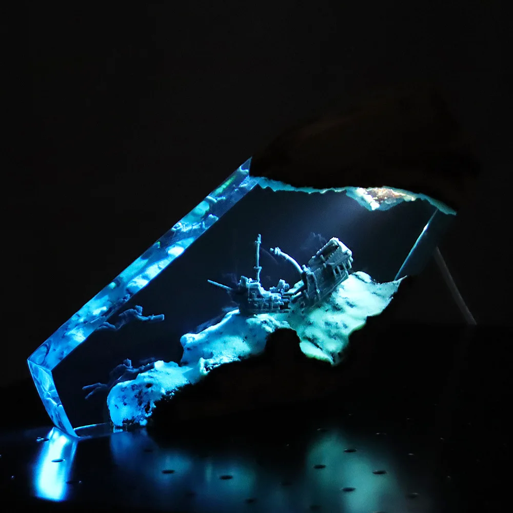 Современный ночник-светильник  – обзор и цена Resin Art And Wood